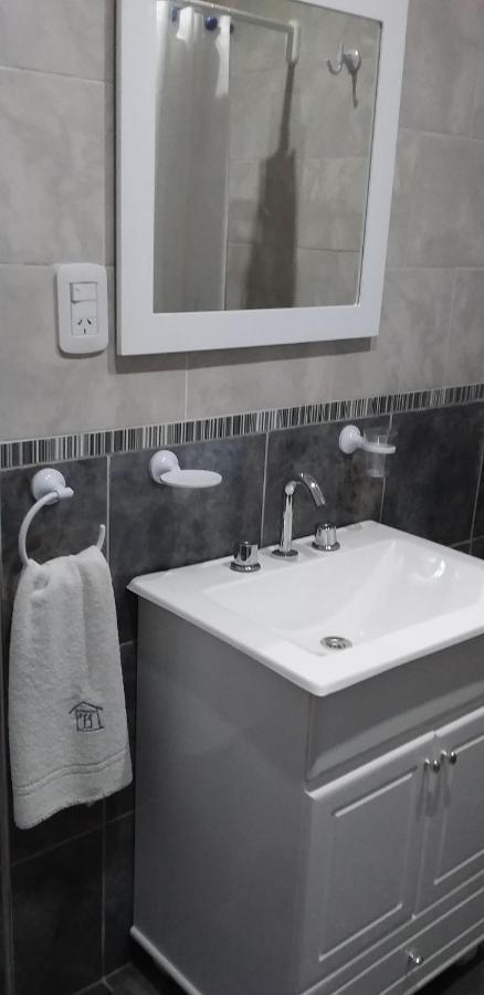 Hostel Puerta De Hierro Villa Alsina Экстерьер фото